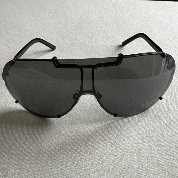 Valentino Garavani Black Aviator Sunglasses main image 6
